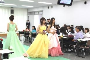 ミニ体験授業 【ウェディングドレスファッションショー】