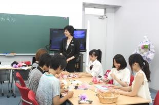 ブライダル小物作りに挑戦!