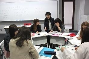 医療事務の授業を見学