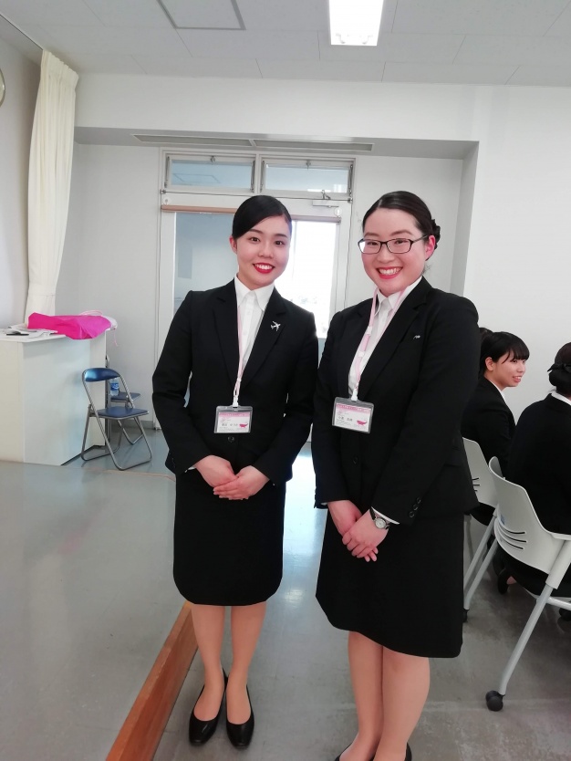 2年生スタッフ。笑顔がすてきです。