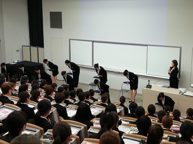 2年生によるデモンストレーション